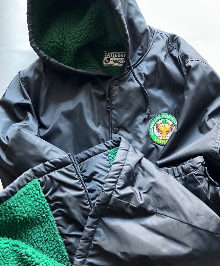 ヴェルディ読売　オフィシャルベンチコート