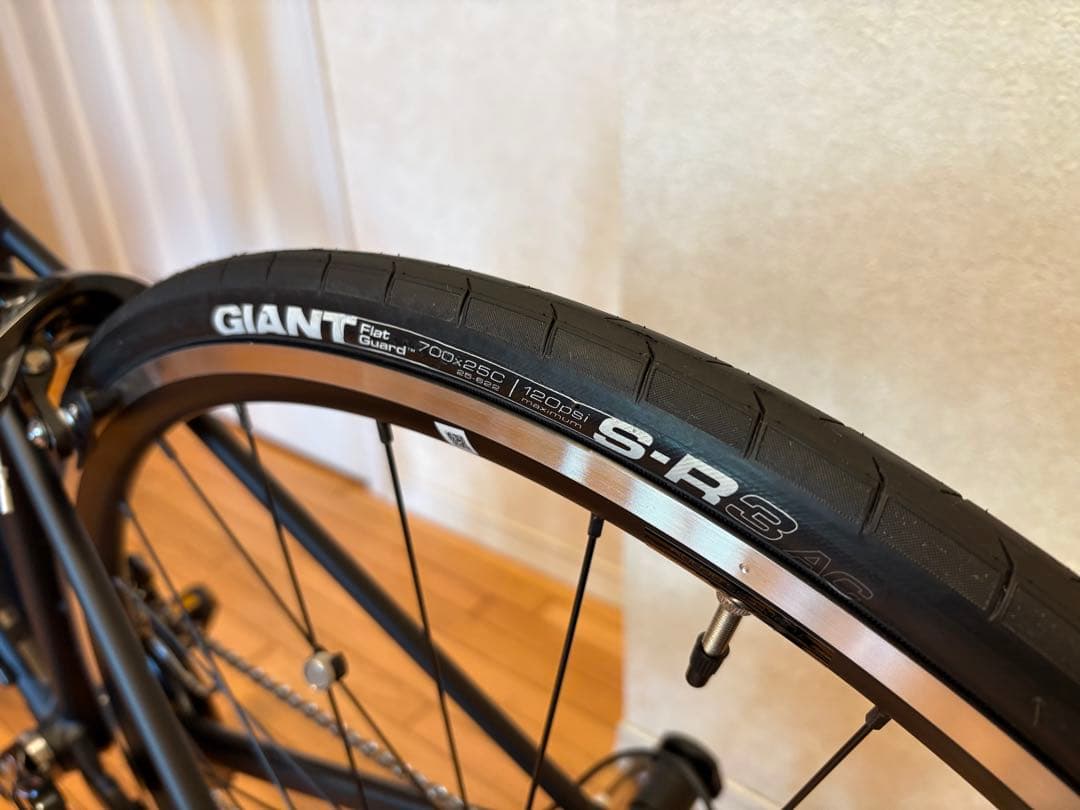 Giant contend 0(105)ロードバイク サイコン付き（手渡し希望）