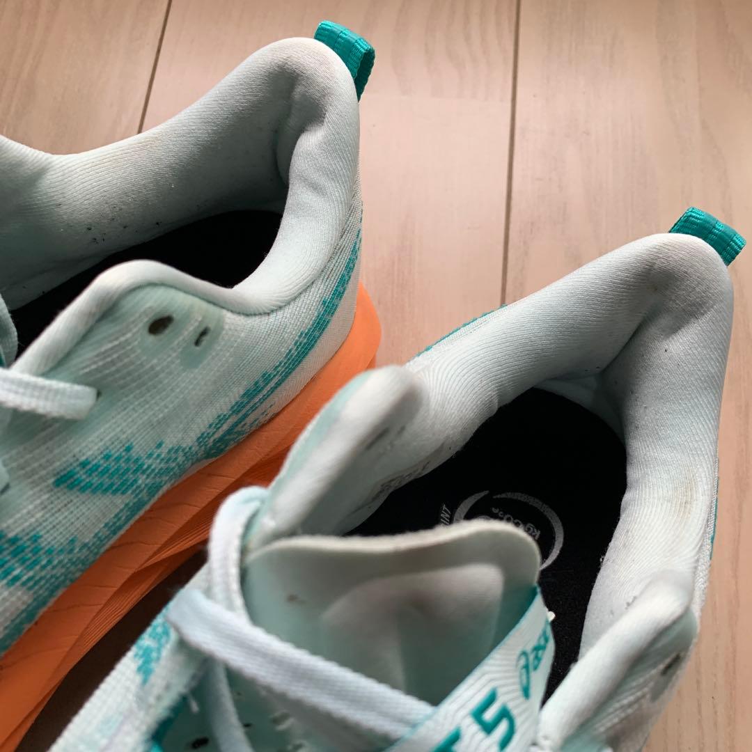 アシックス ノヴァブラスト5 ランニングシューズ メンズ26.0cm