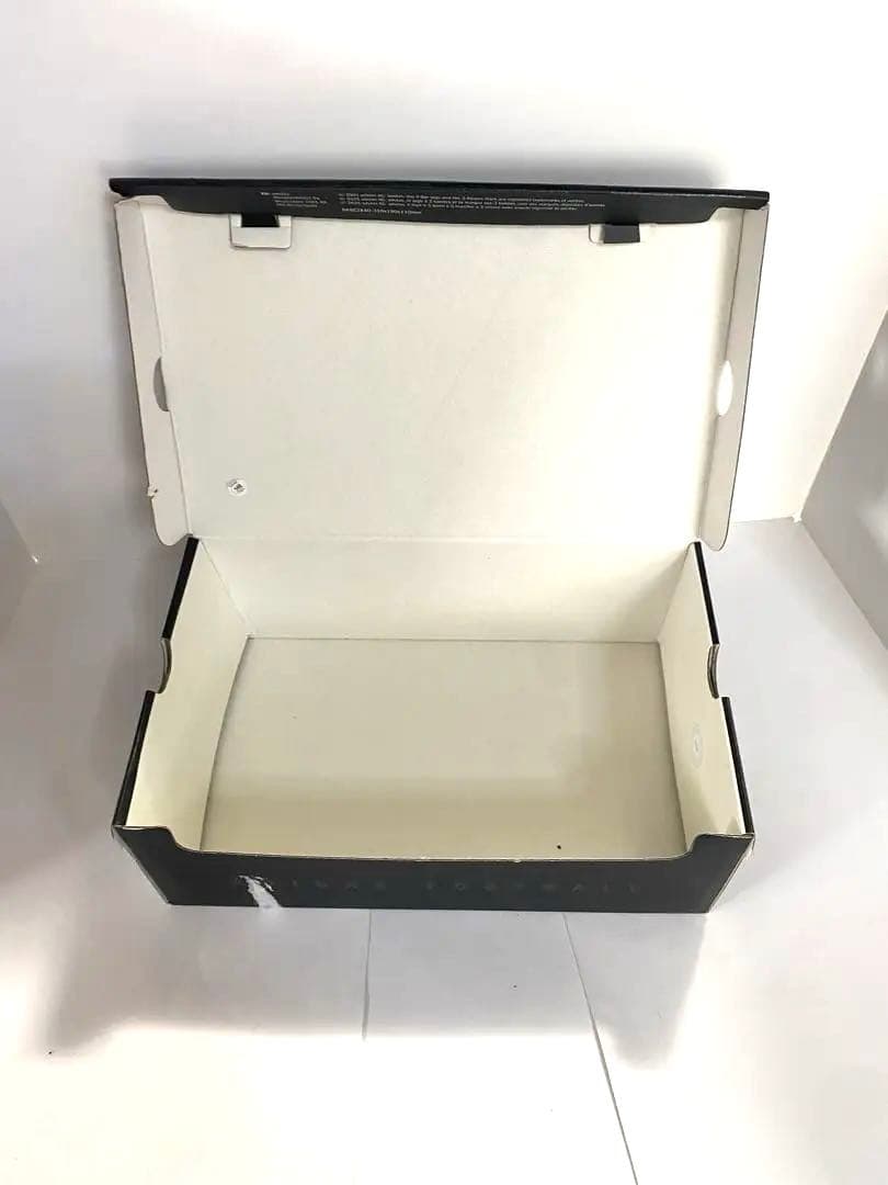 adidas Predator サッカーシューズ ブラック/レッド