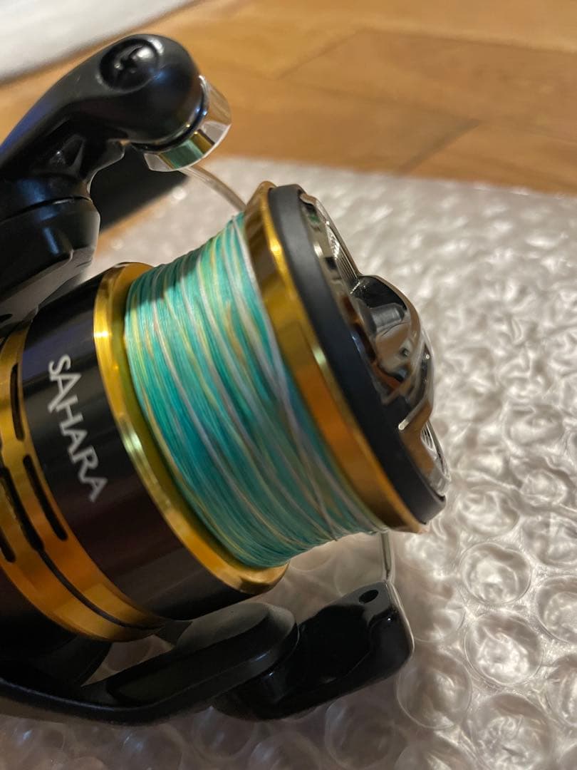 美品　シマノ　22 サハラ　SAHARA C3000