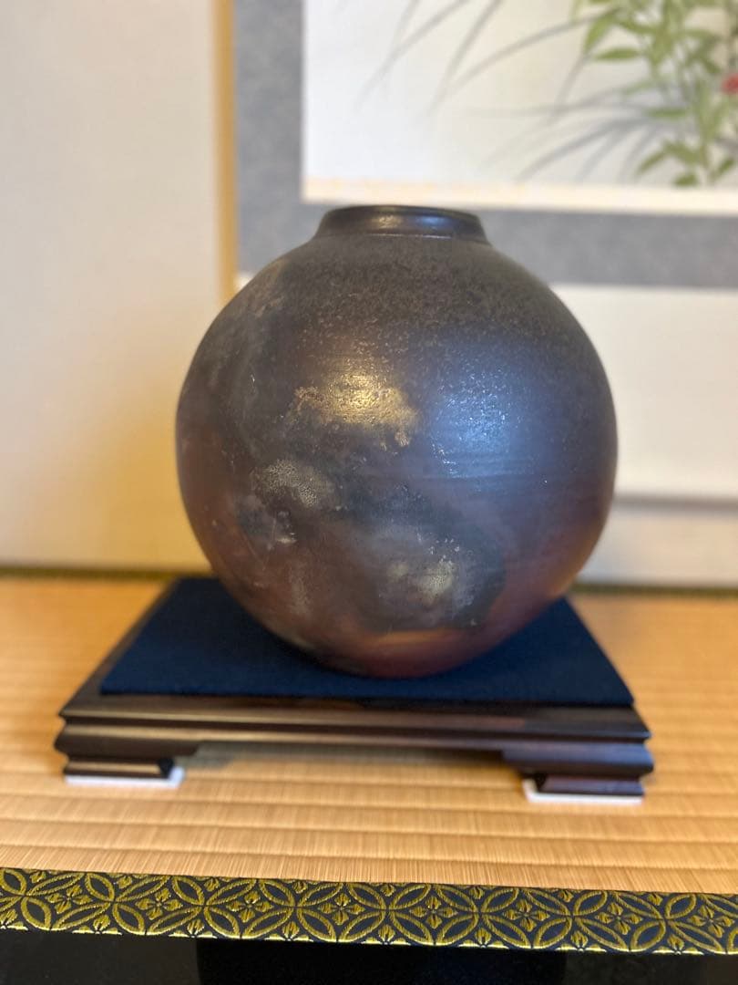 桃蹊堂　備前壺(桃山窯)の桟切（さんぎり）