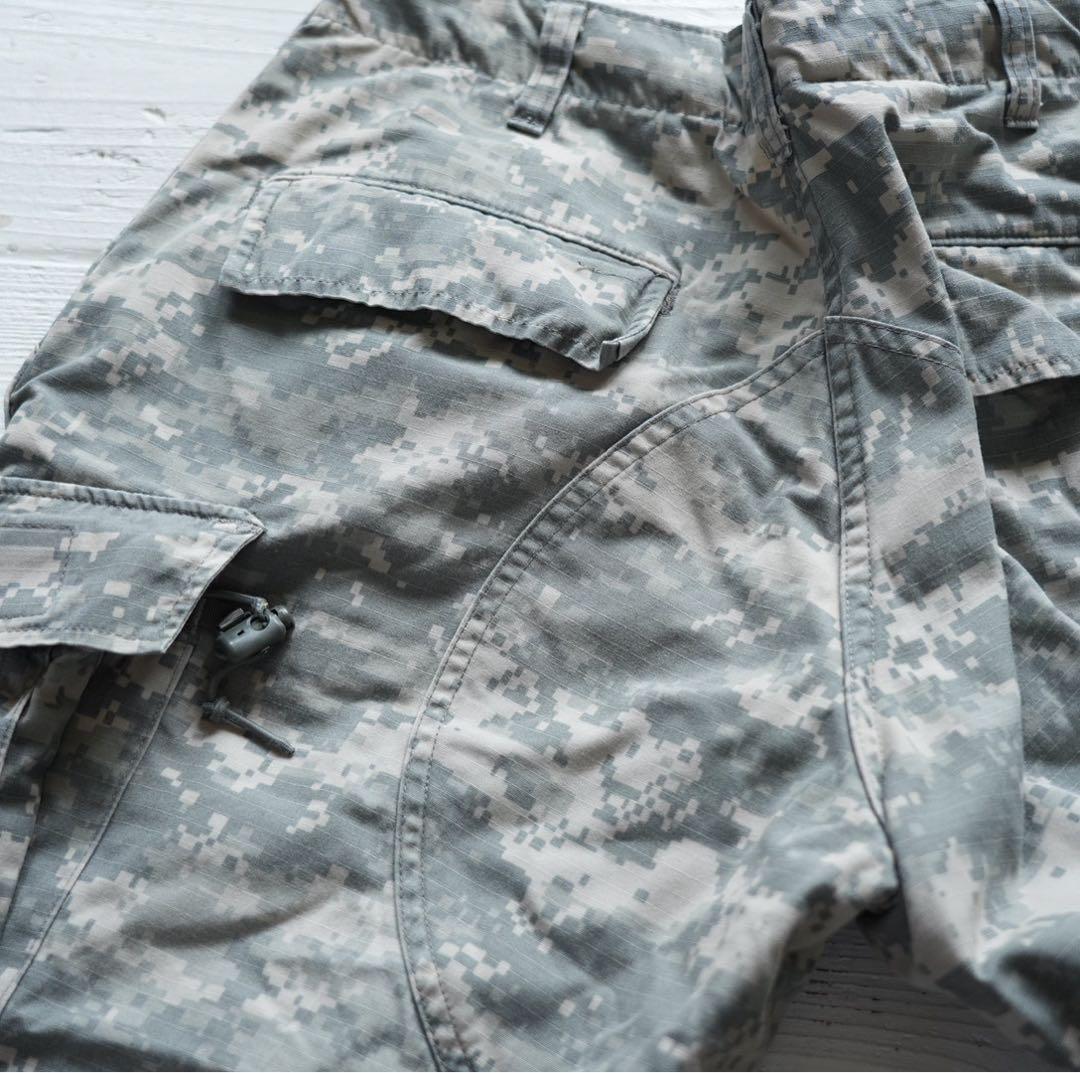 【希少サイズ】アメリカ軍 実物　BDUパンツ \"UCP\" デジタルカモ M-XS