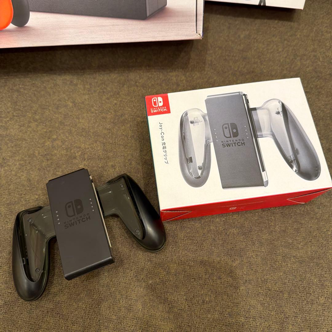 【美品】Nintendo Switch 本体 青/赤 【ジョイコン4個】