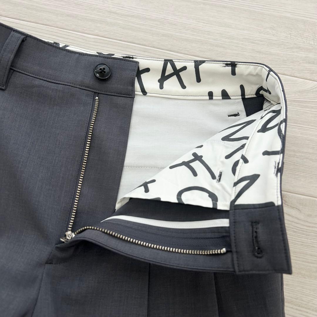 超美品　ほぼ新品　パーリーゲイツ　パンツ　ストレッチ　ニコちゃん　グレー　1