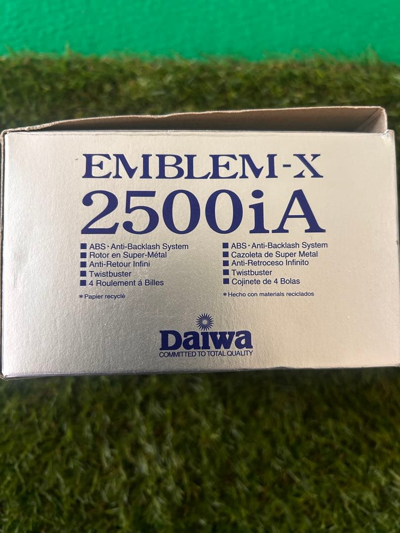 Daiwa EMBLEM-X 2500iA フィッシングリール