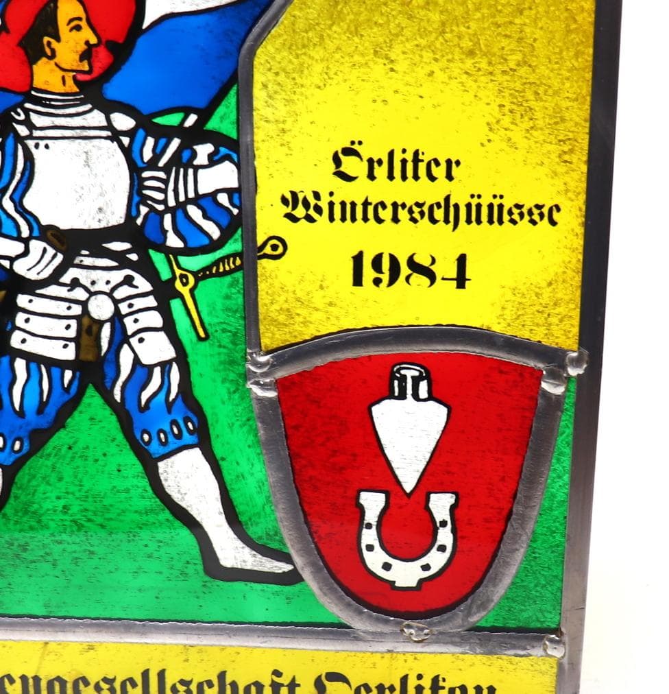 ナイト 騎士 ヴィンテージ ステンドグラス スイス製 ピストルクラブ 1984