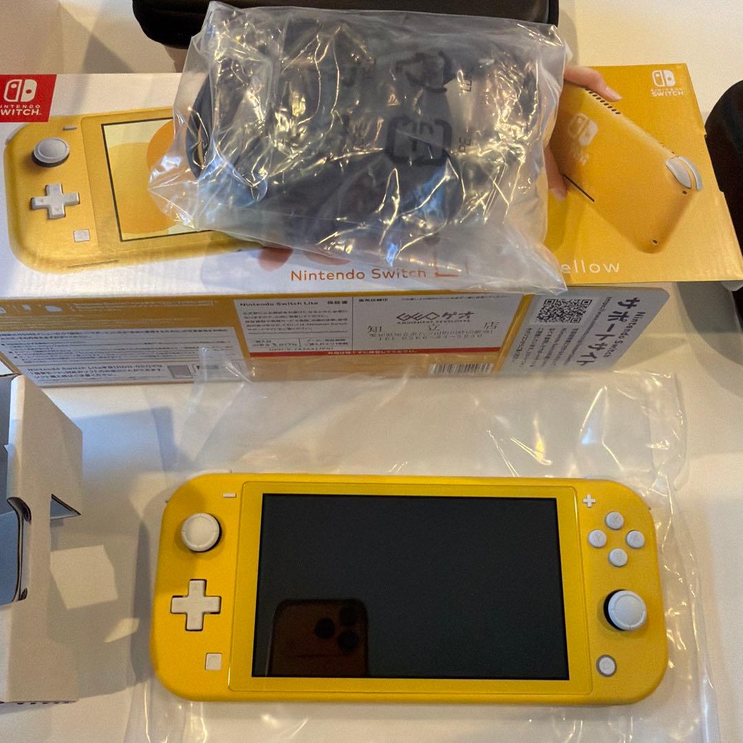 Nintendo Switch Lite イエロー 本体 箱付　購入時フィルム