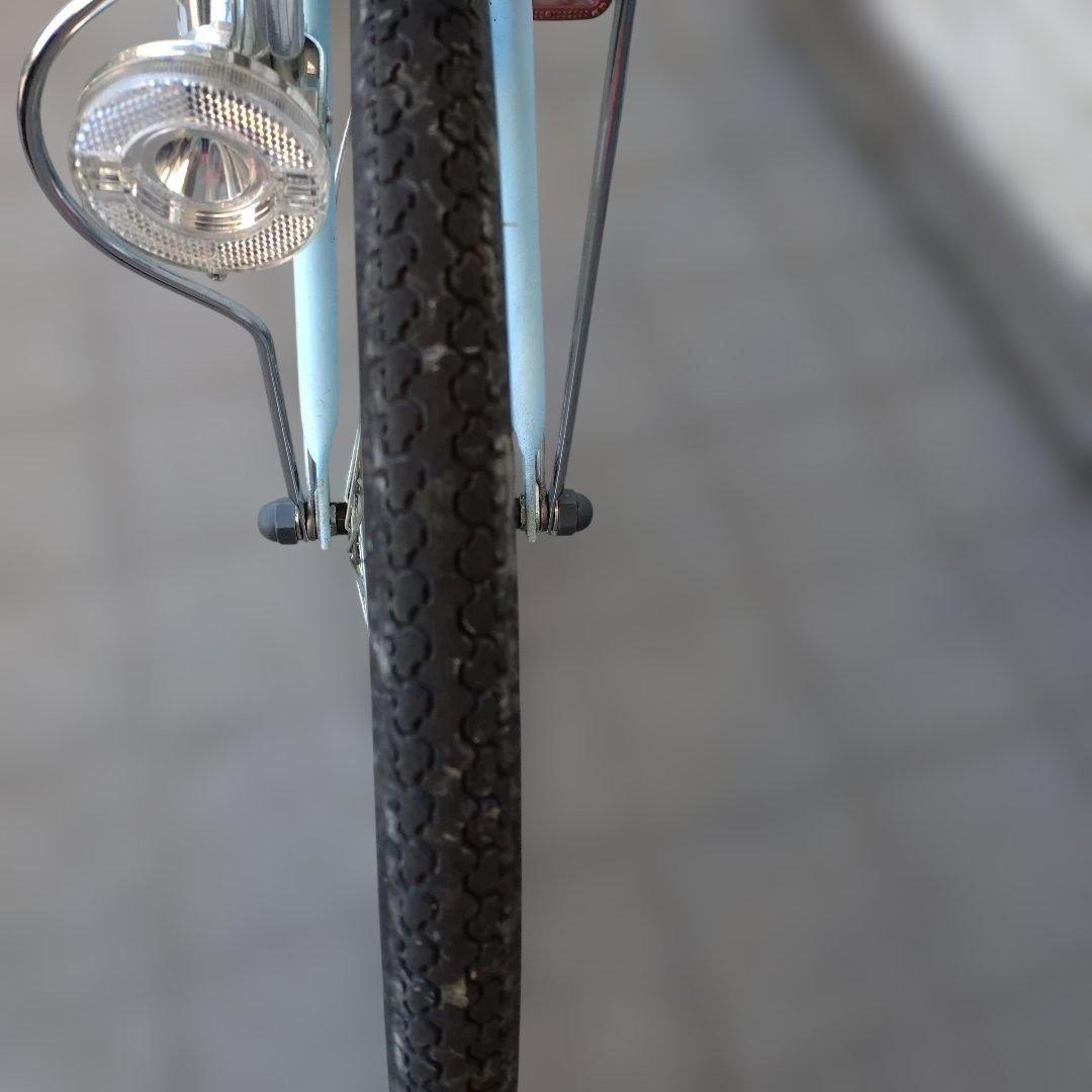 esse 子供用自転車 マカロンブルー 前カゴ付き　22インチ　BAA