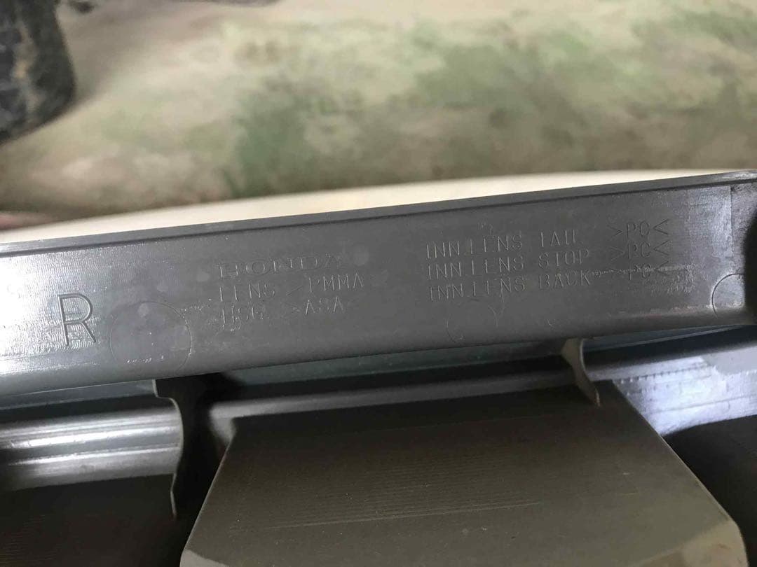 美品　ステップワゴンスパーダ　RK5前期　純正テールランプ