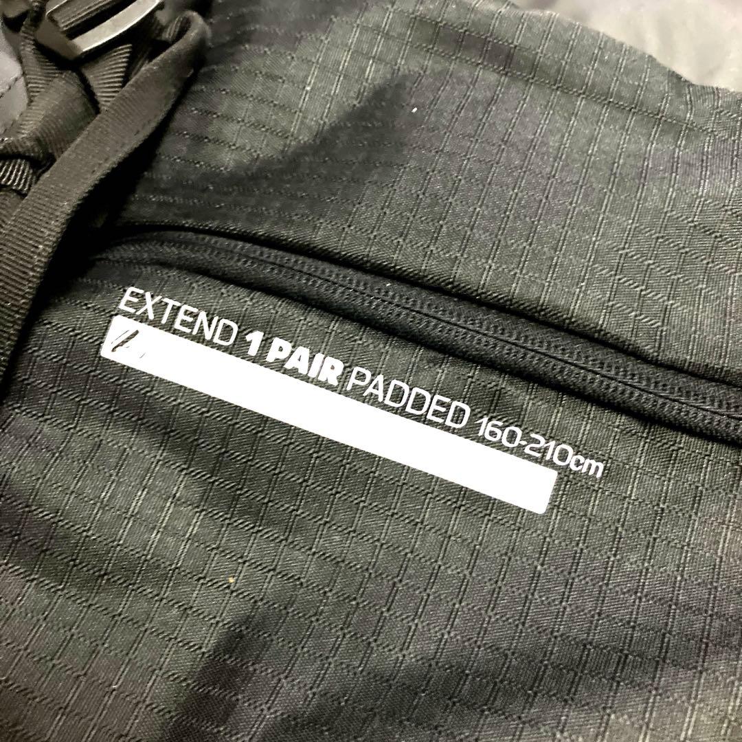 極美品　サロモン　SALOMON スキーケース　スキーバッグ　黒　ブラック