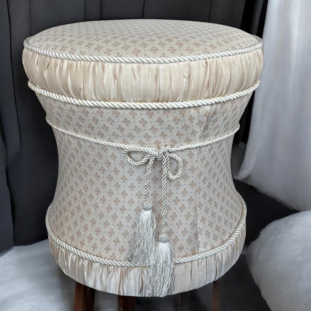 ジェニファーテイラー スツール オットマン 輸入家具 ロココ調 アメリカ高級家具