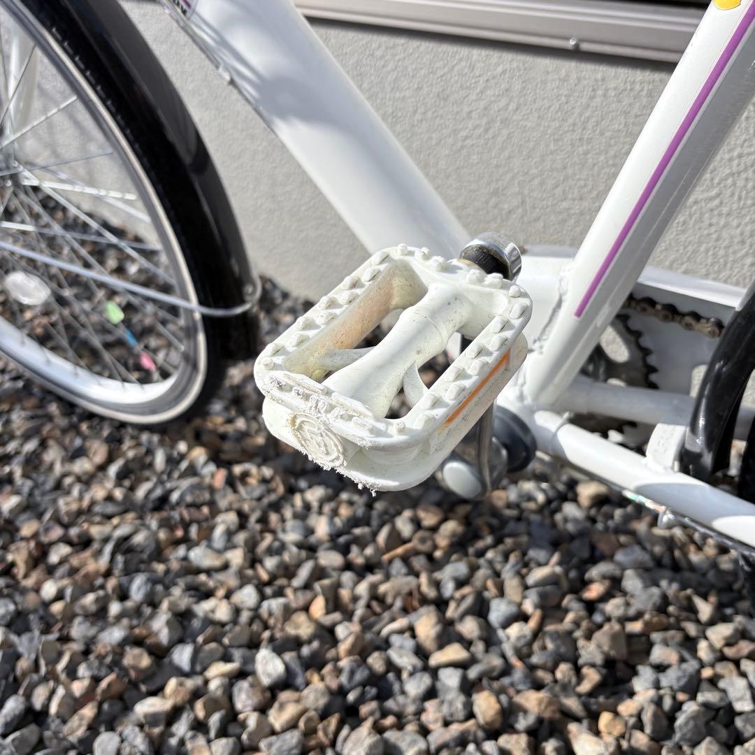 子供用自転車 24インチ 小学生用 カゴ/鍵/ライト付き/ホワイト