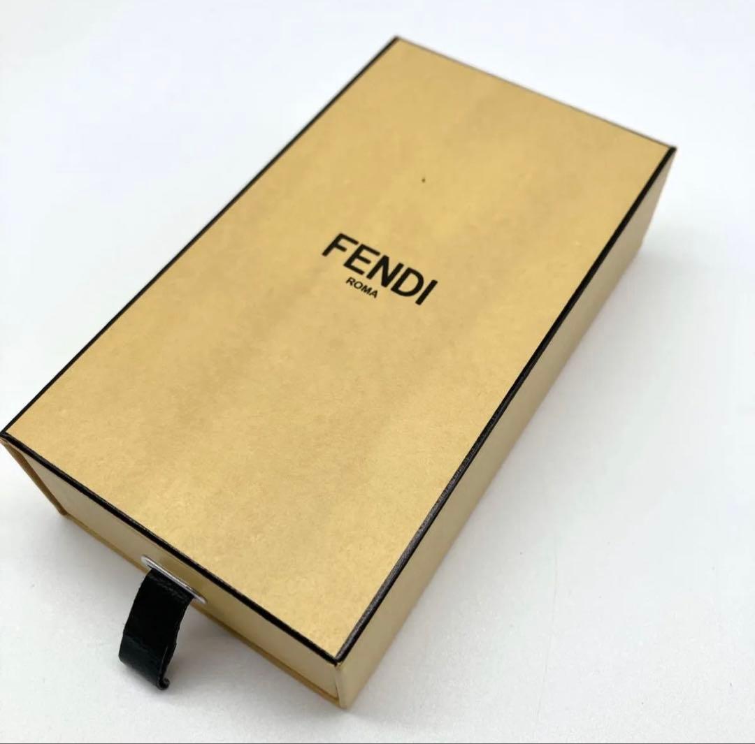■美品■ FENDI フェンディ ラッピーシルクスカーフ マルチカラー 箱付き