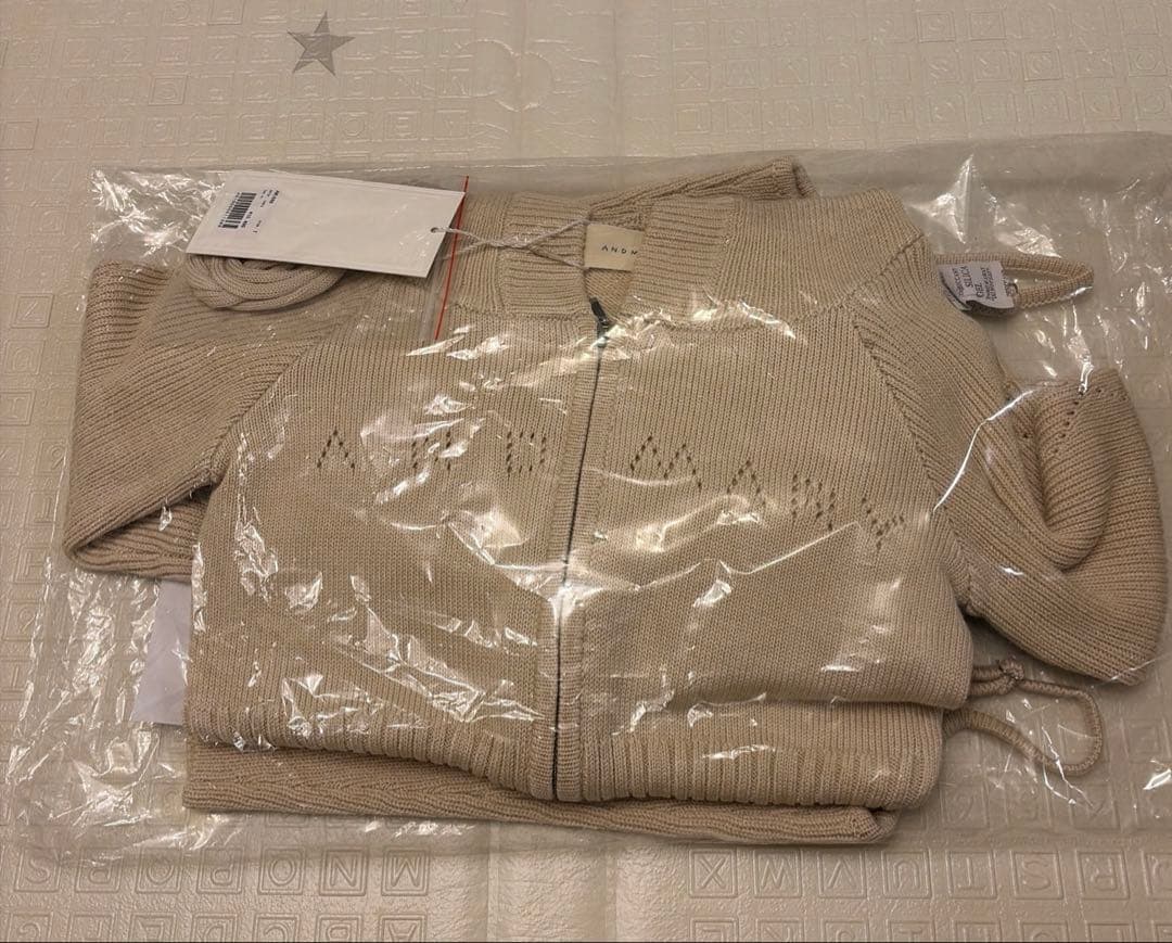 ANDMARY Angel crochet hood tops ベージュ