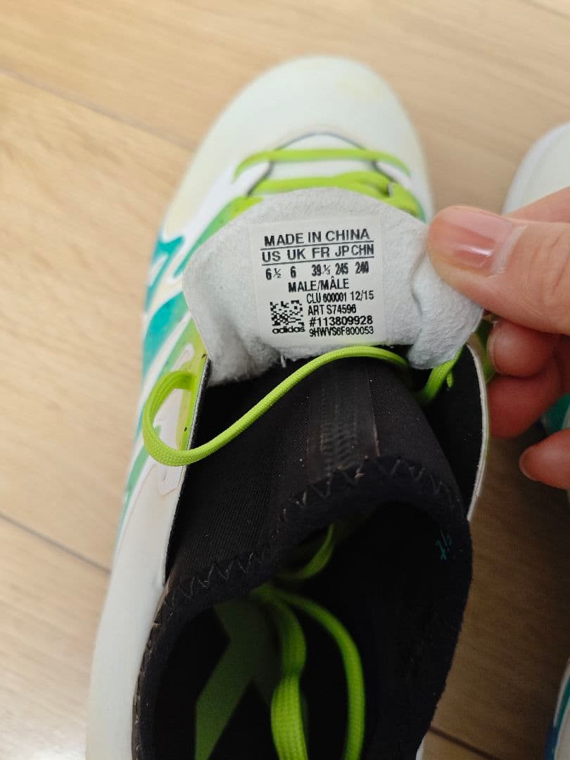adidas スパイクシューズ ホワイト/グリーン/ブルー24.5cm