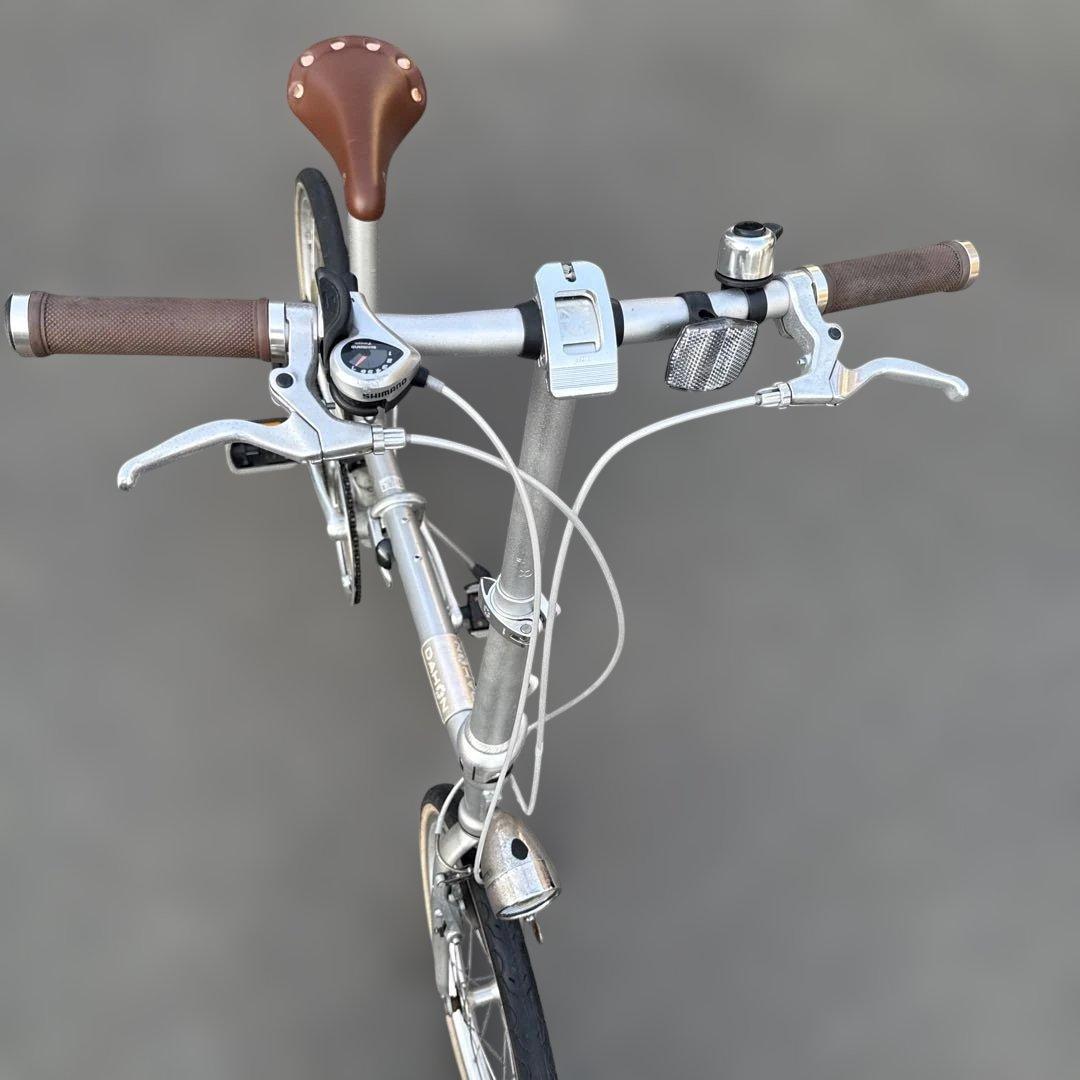 Boardwalk D7 折りたたみ自転車 シルバー