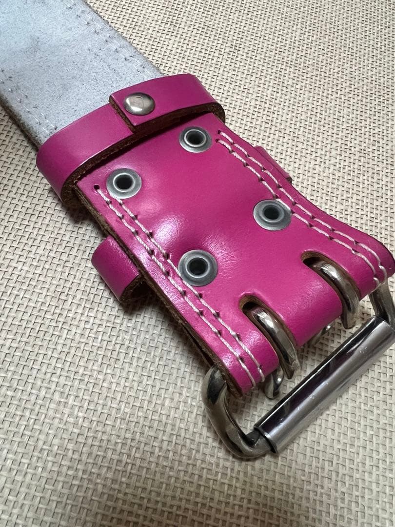 【美品即発送】GOLD'S GYM トレーニング・パワーベルト ピンク