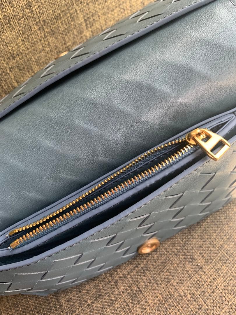 未使用即発送！mal.rerere未使用イントレチャート⭐︎ラム革お財布ショルダー