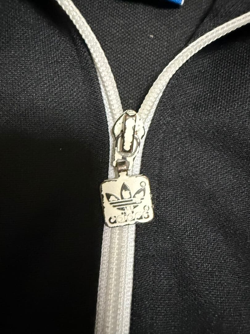 adidas アディダストラックジャケット 黒 白 95 M相当 ジャージ