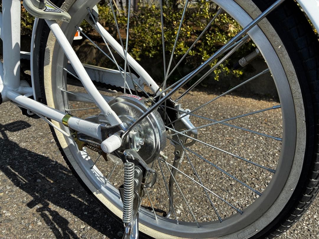 子供用自転車 20インチ 白 おしゃれ キッズ 春日部市より