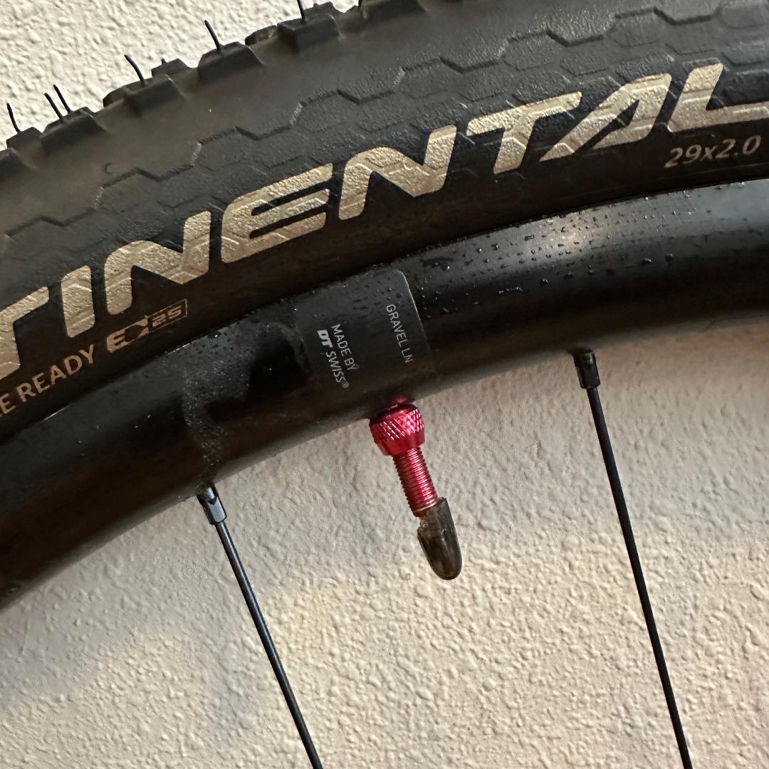 DT SWISS GRAVEL LN ホイールセット