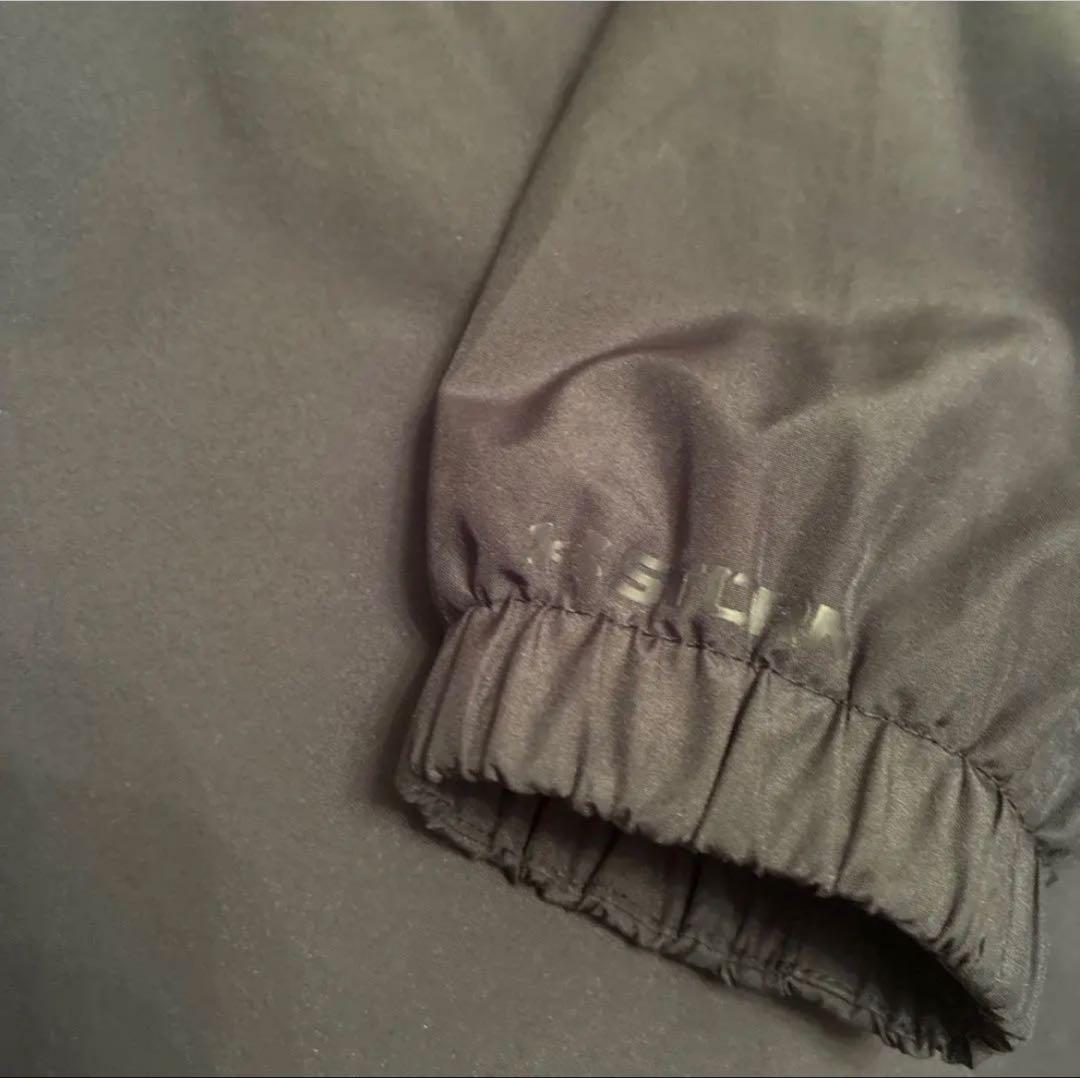 アンダーアーマー　ウィンドブレーカー上下セット（YXL）