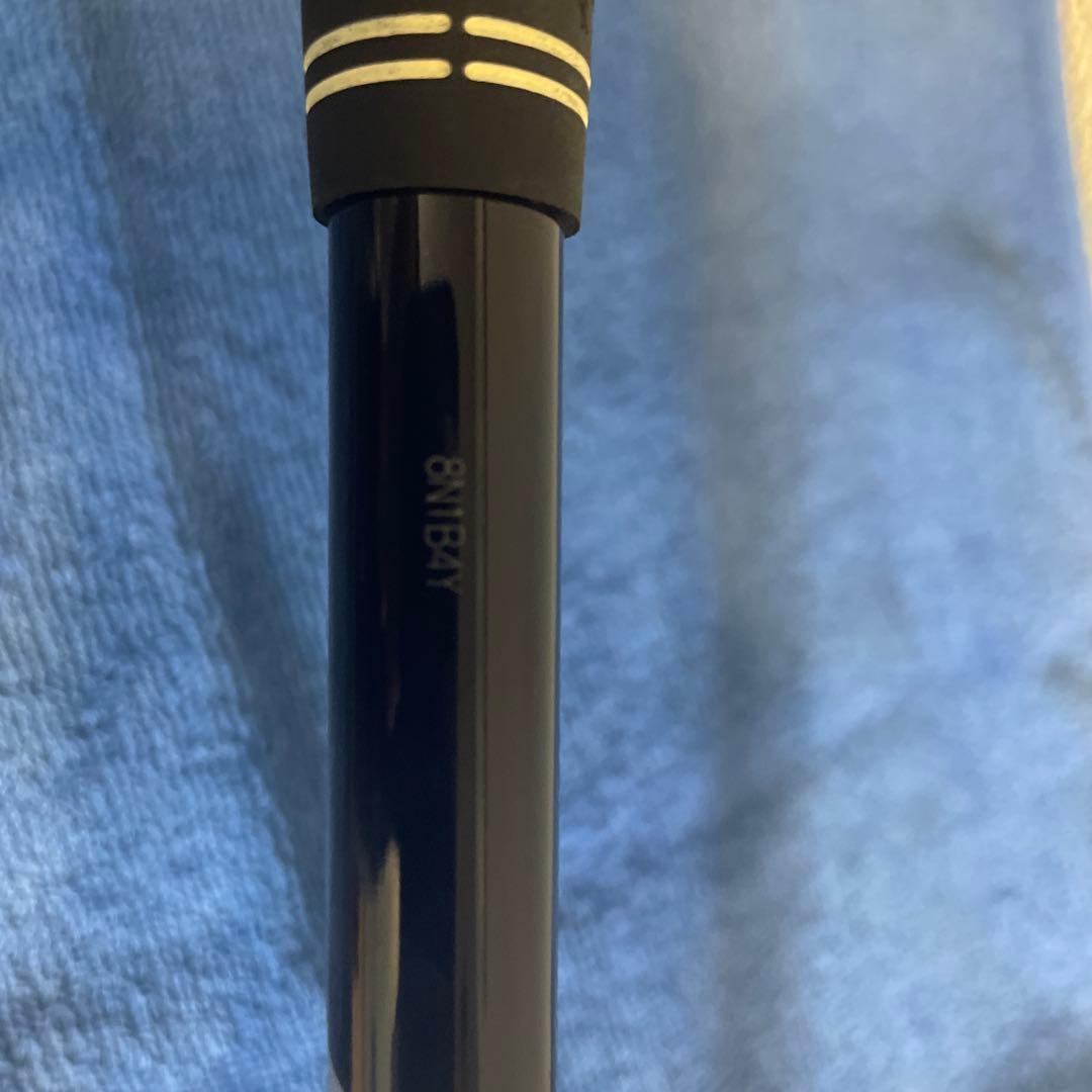 フジクラベンタスTRブルー7Xシャフト コブラスリーブ付き5番Wに付いてました。