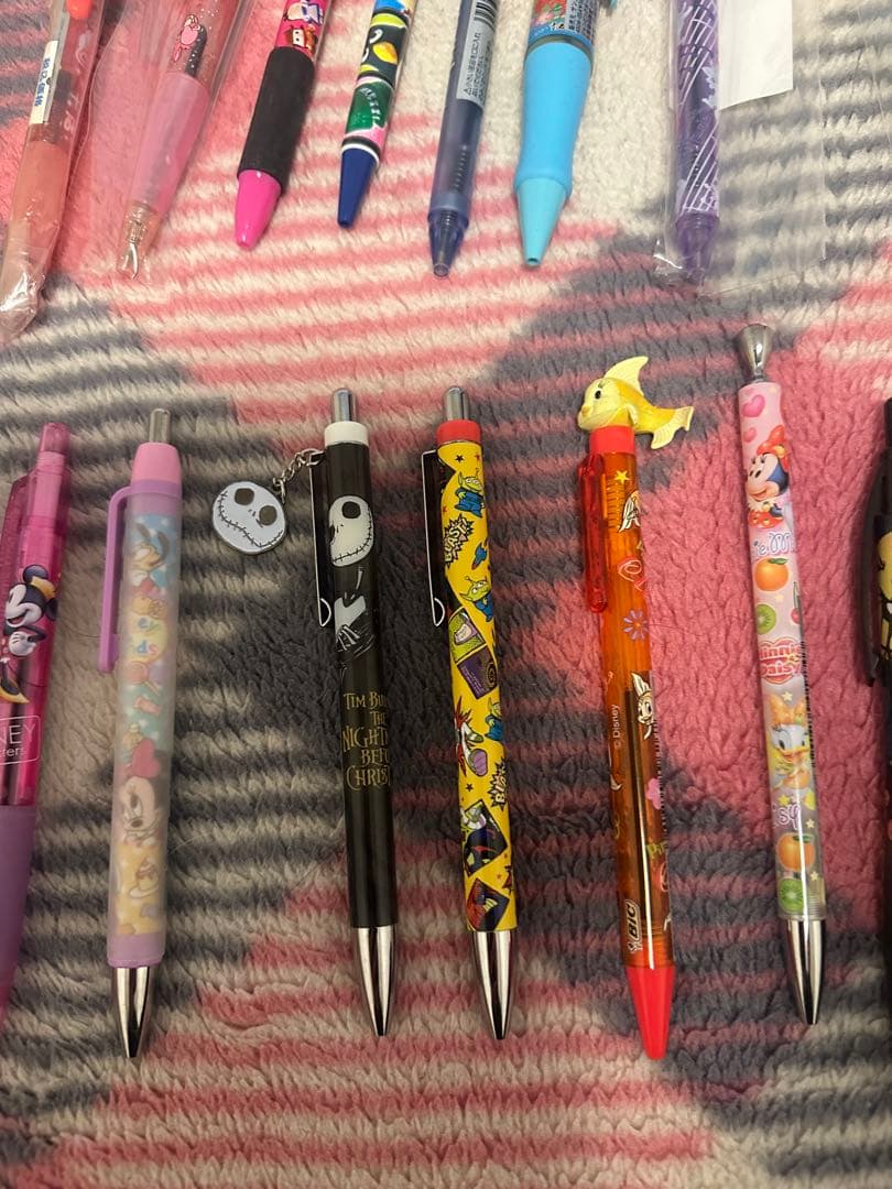 公*o様 ディズニーキャラクター ボールペンセット