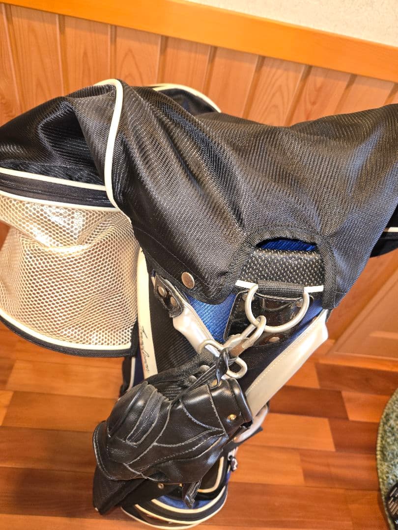 値下げトミーアーマー　キャディバッグ ゴルフクラブ15本セット美品アイアン多数