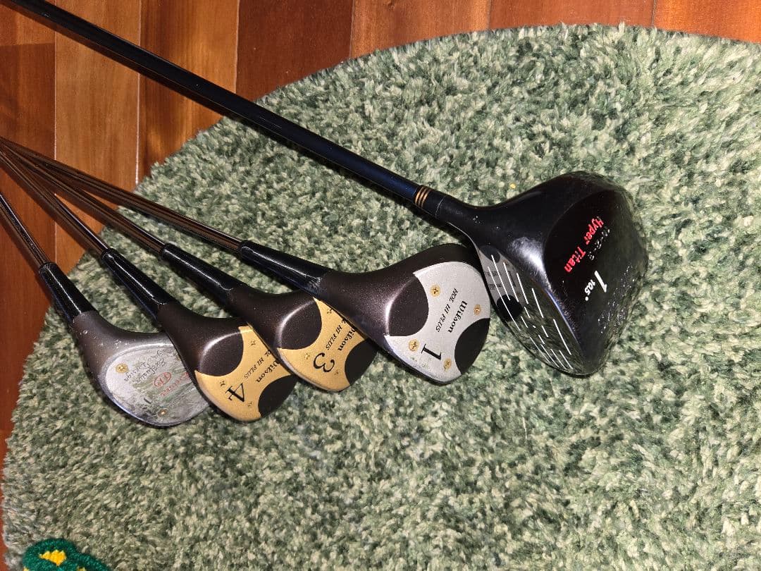 値下げトミーアーマー　キャディバッグ ゴルフクラブ15本セット美品アイアン多数