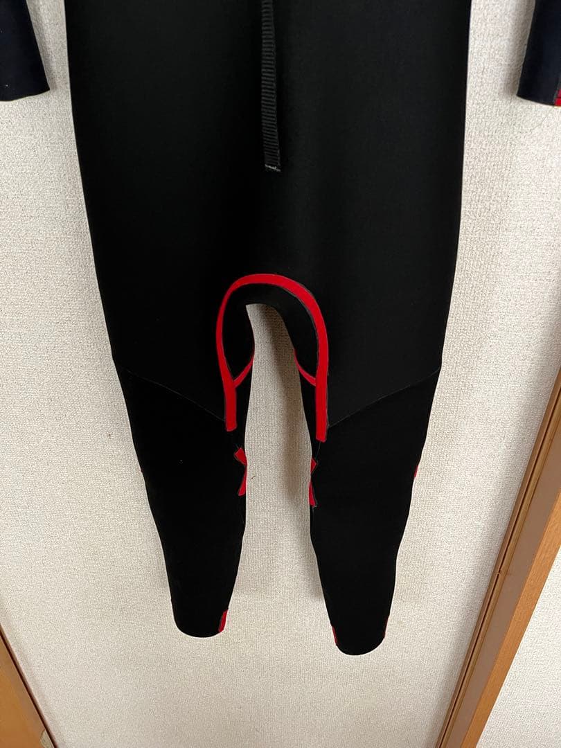 リップカール　キッズ用　サイズ14 ウェットスーツ　3/2㍉フルスーツ