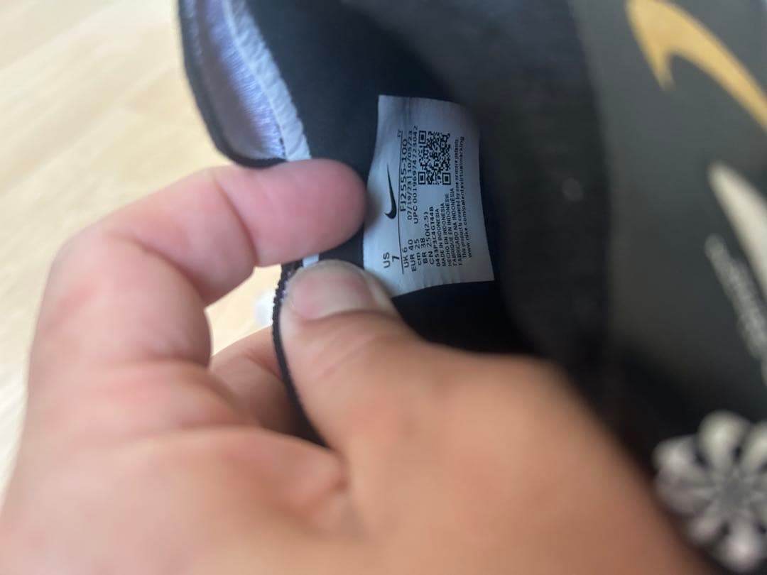 シューズ RFM-Round