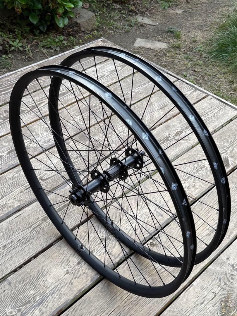 MTB Boost規格 チューブレスレディホイールセット