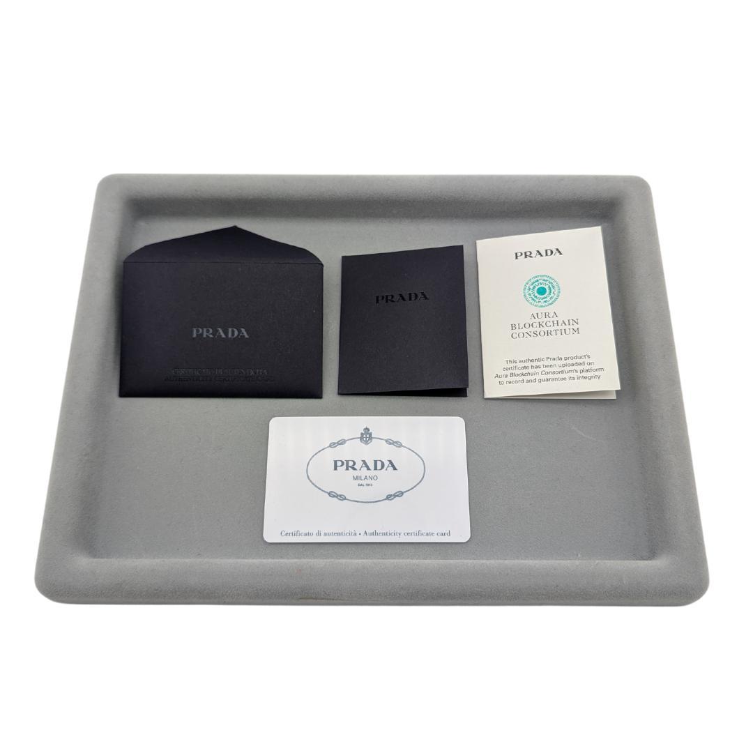 〈美品〉PRADA プラダ キーケース サフィアーノ キーホルダー