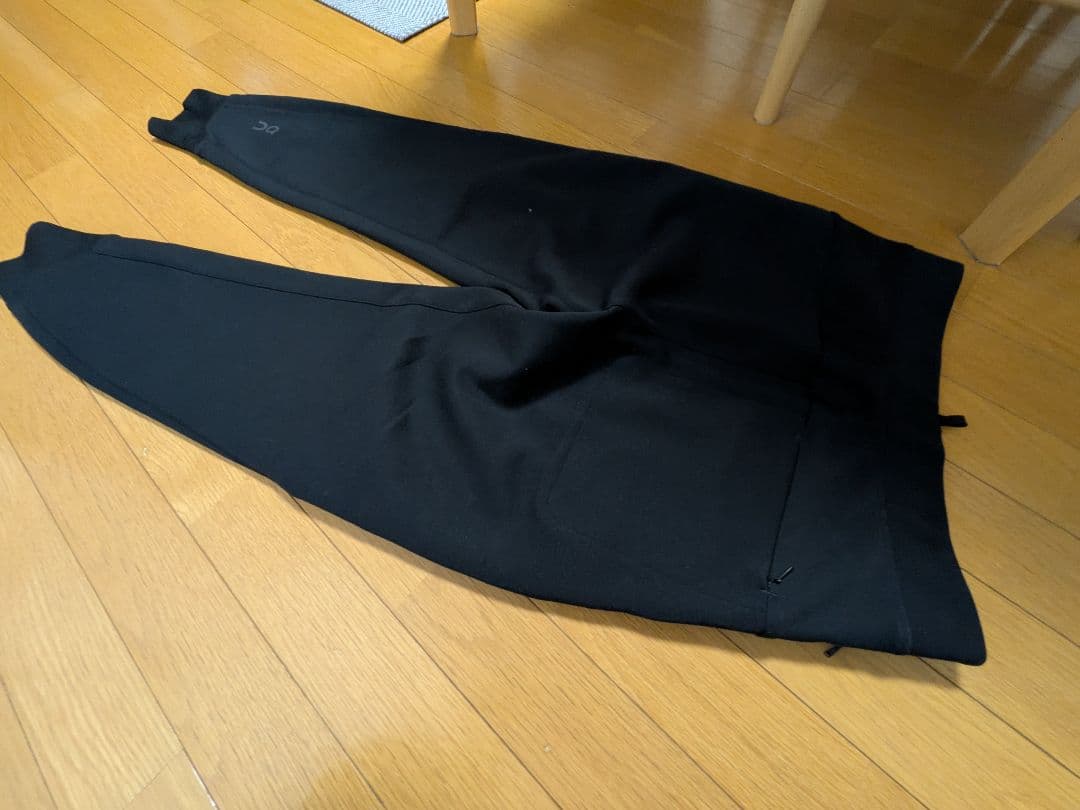 On メンズ スウェットストレッチパンツ XSブラック