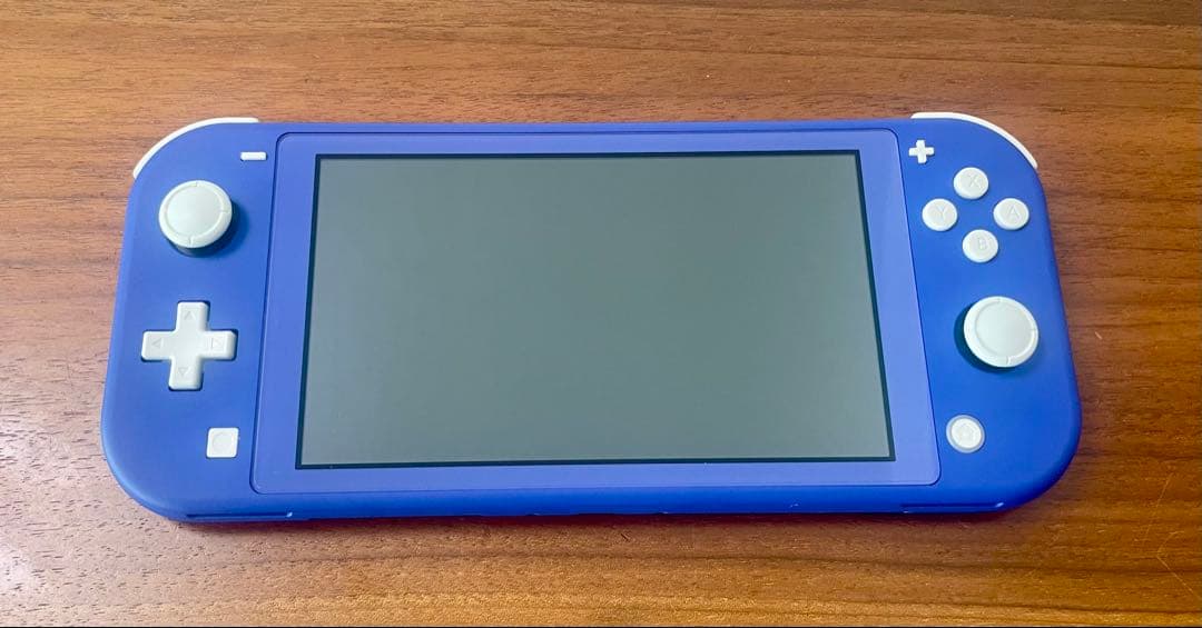 Nintendo Switch Lite スイッチライト本体　ブルー