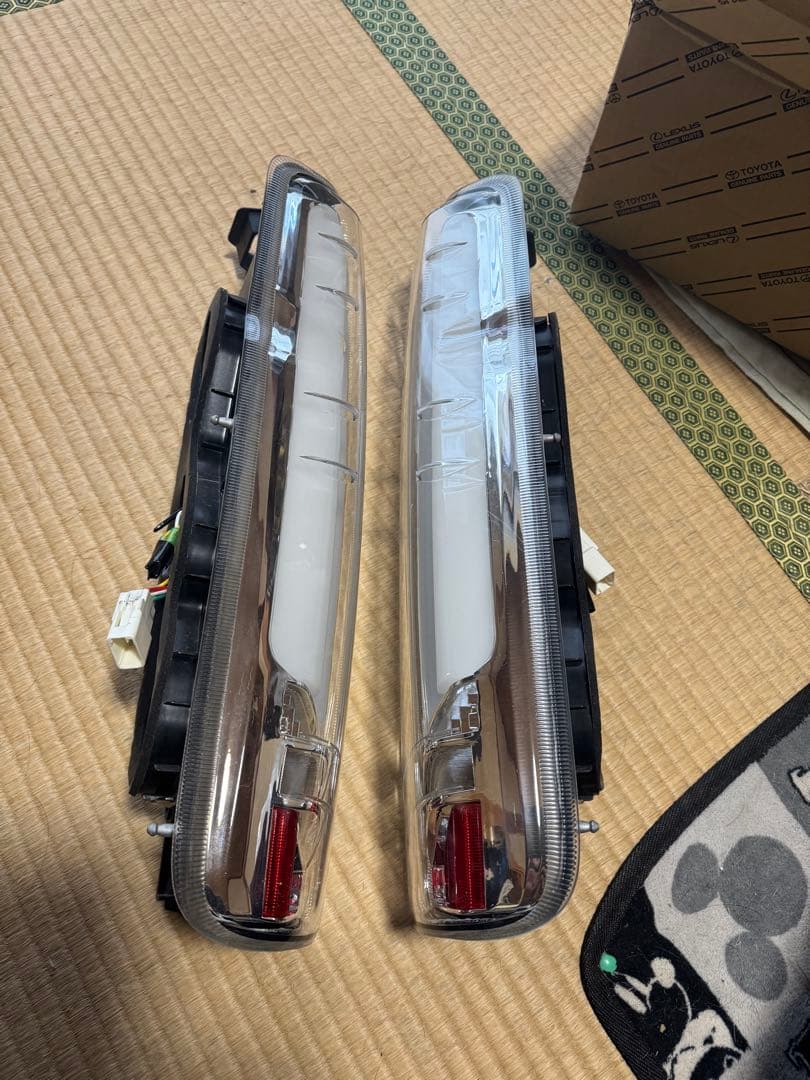 週末まで限定値下げ　ヴァレンティ　200系ハイエースバン　ウルトラZ (ゼータ)