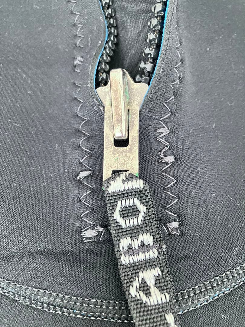 【★＊sea＊★ 】　BILLABONG ウェットスーツ　ショートジョン