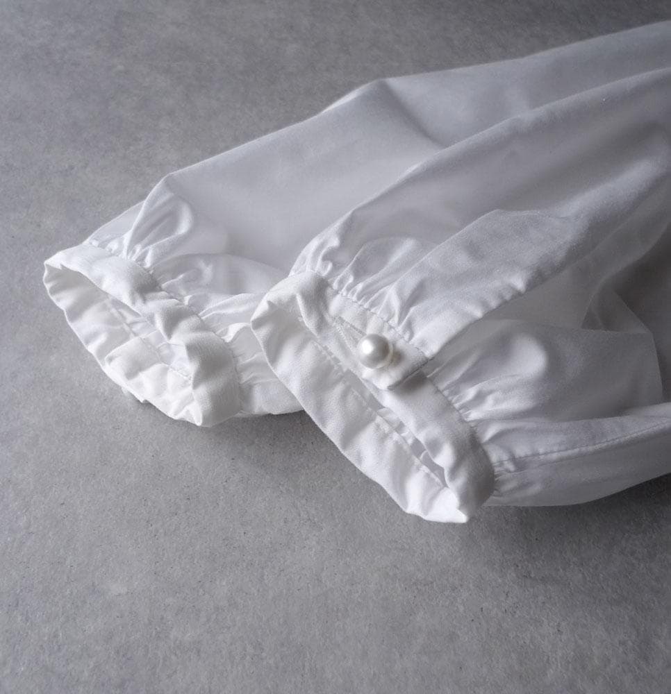 美品 ユナイテッドアローズ TOKYO 2万円 フリルブラウス ホワイト 358