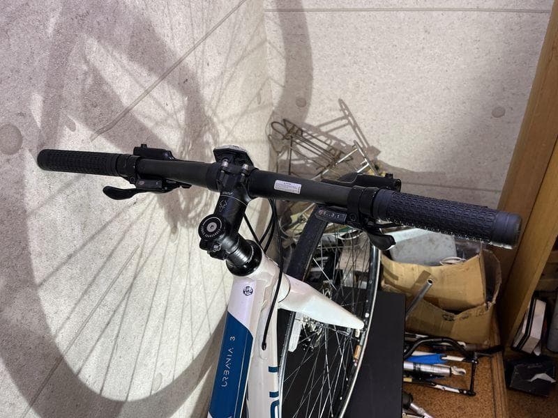 GARNEAU GR URBANIA 3 油圧ディスクブレーキ