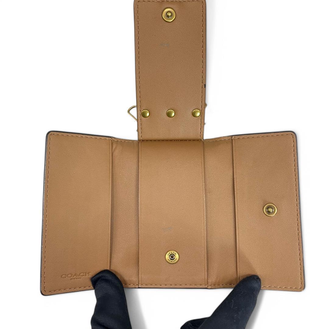 極美品　コーチ　6連キーケース　シグネチャー　ブラウン　花柄　レザー