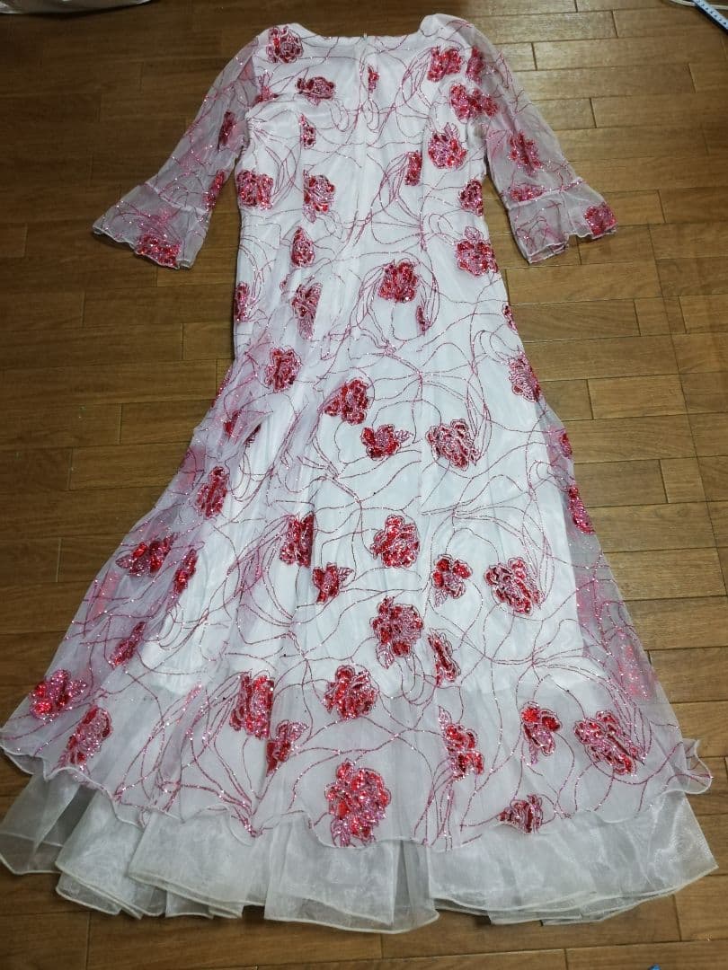 心愛　社交ダンスドレス カラオケにも　フリーサイズ