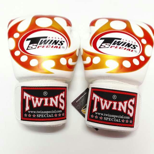 新品 正規 TWINS 本格ボクシンググローブ 本革製 サイズ選択 白赤爪