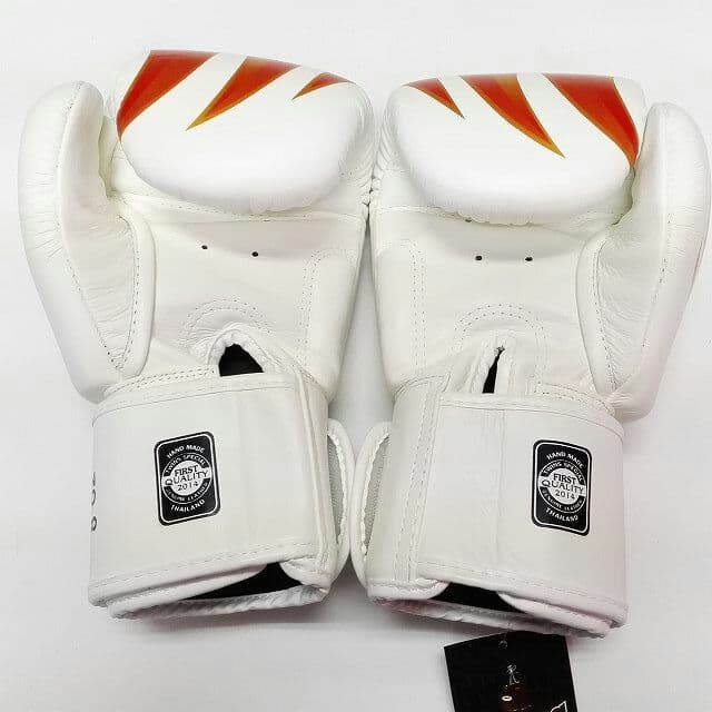 新品 正規 TWINS 本格ボクシンググローブ 本革製 サイズ選択 白赤爪