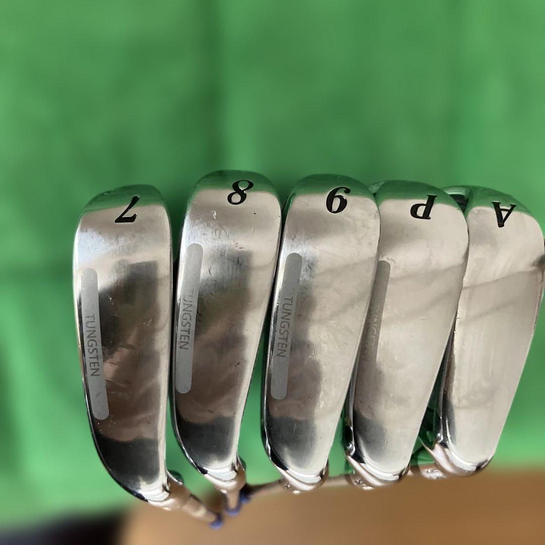 激飛び◆人気YONEX 701 フォージト5本、カーボンセット