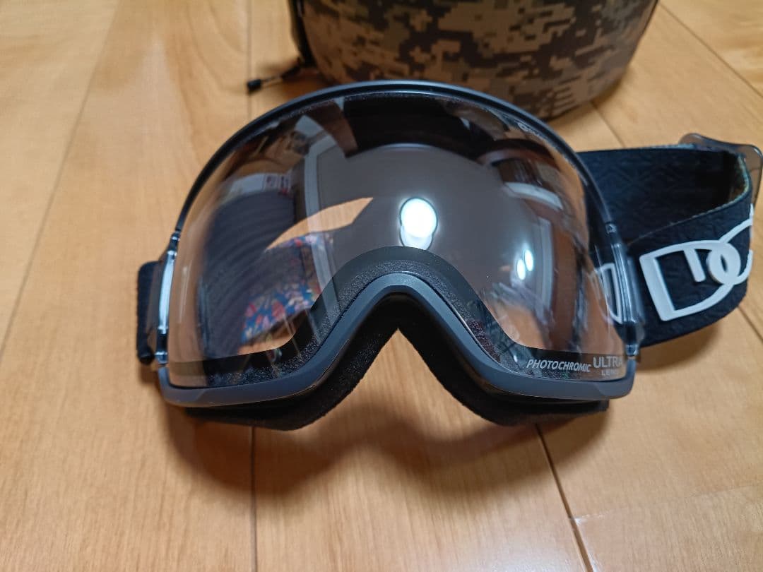 DICE ダイス ゴーグル BANK 調光　ハードケース付き