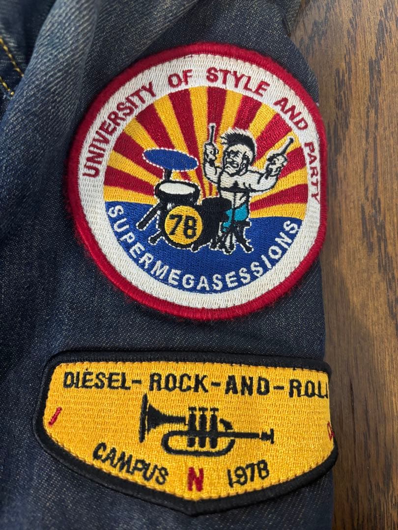 Diesel Industry パッチ付きデニムジャケット XXL