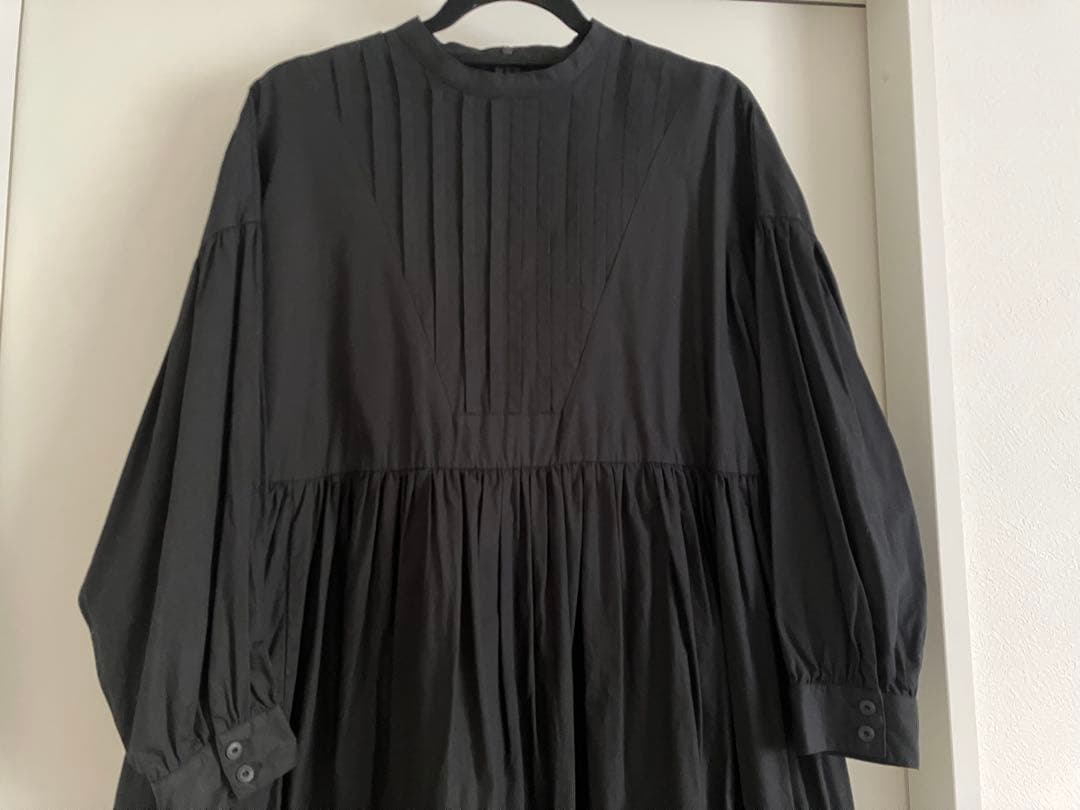 オオカミとフクロウ　フクロウとたゆたうのカモミール　長袖ロングワンピース