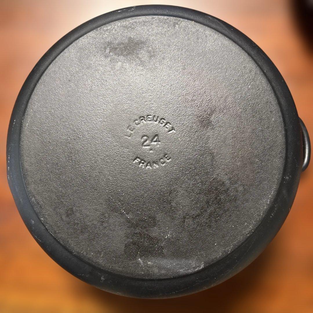 ルクルーゼ ココットロンド24cm マットブラック